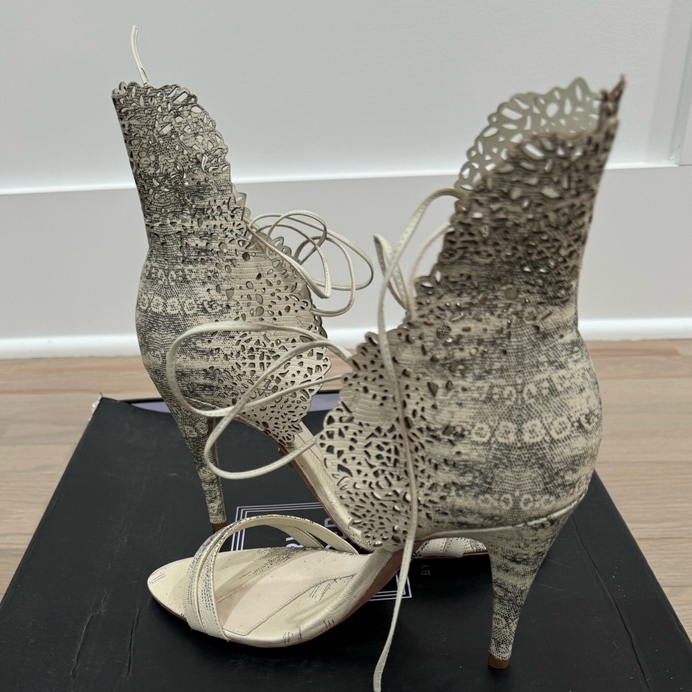 Herve Leger Lasercut Size 39.5